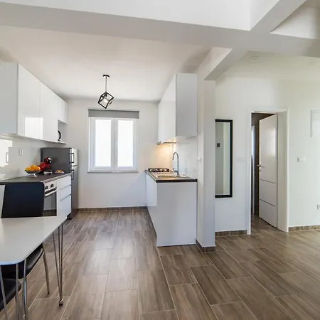 Apartman Maja